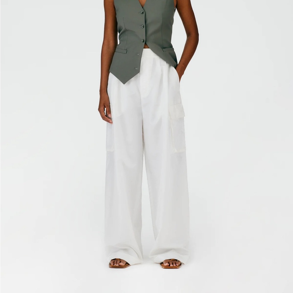 Tibi Stella Crispy Nylon Pleated Cargo Pant • 6 (size tag missing)